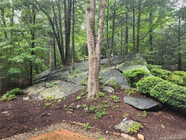 229 New Rd, House other with 2 bedrooms, 3 bathrooms and null parking in Avon CT | Image 35