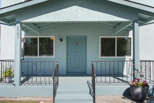 3101 T St, Sacramento, CA, 95816-7278 | Card Image