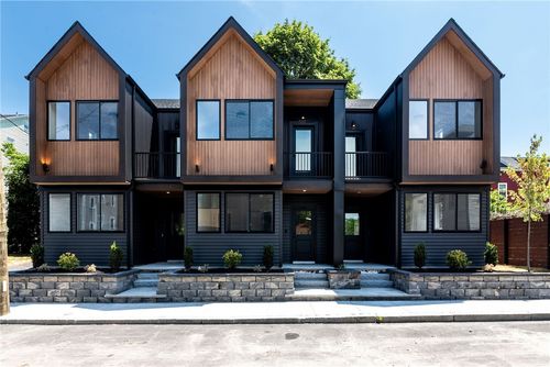 2-12 Daggett Ct, Providence, RI, 02906 | Card Image