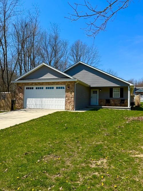 3175 Apple Valley Drive, Howard, OH, 43028 | Card Image