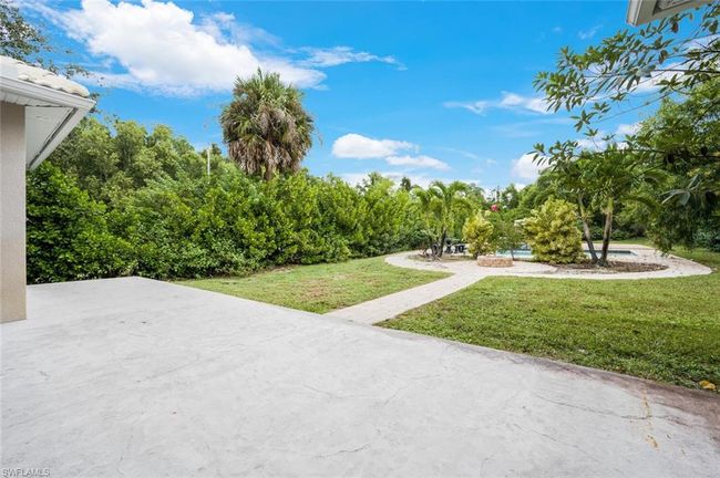 3120 68th St Sw, House other with 3 bedrooms, 3 bathrooms and null parking in Naples FL | Image 28