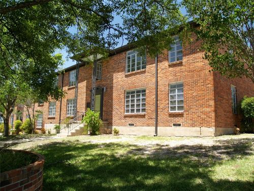 apt-e-3206 Tom Green St, Austin, TX, 78705-2461 | Card Image