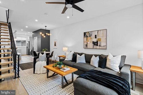 1611 Germantown Ave, PHILADELPHIA, PA, 19122-3016 | Card Image