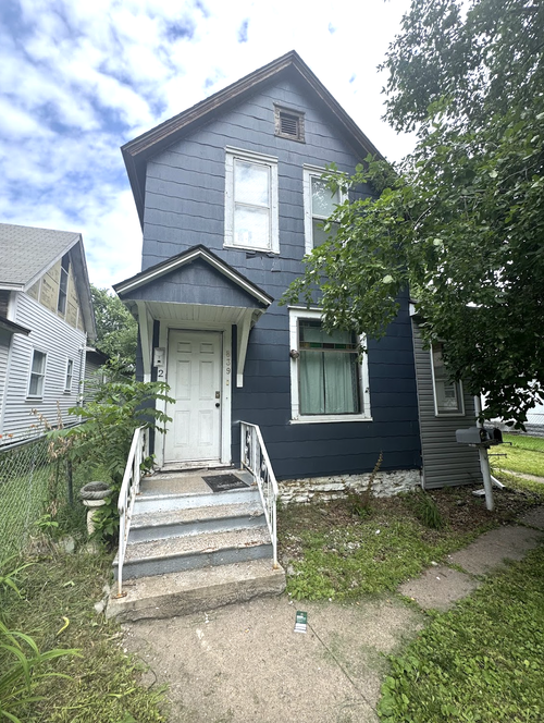 839 Sims Ave, Saint Paul, MN, 55106-3825 | Card Image