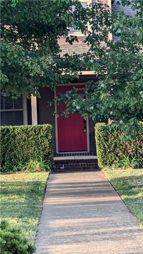3800 Sw Gibson Ave, Bentonville, AR, 72712-5184 | Card Image