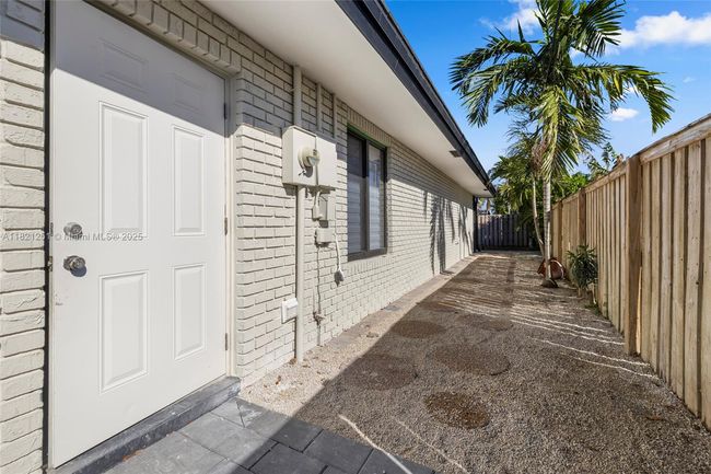 3910 Ne 27 Th Ter, House other with 4 bedrooms, 3 bathrooms and null parking in Lighthouse Point FL | Image 52