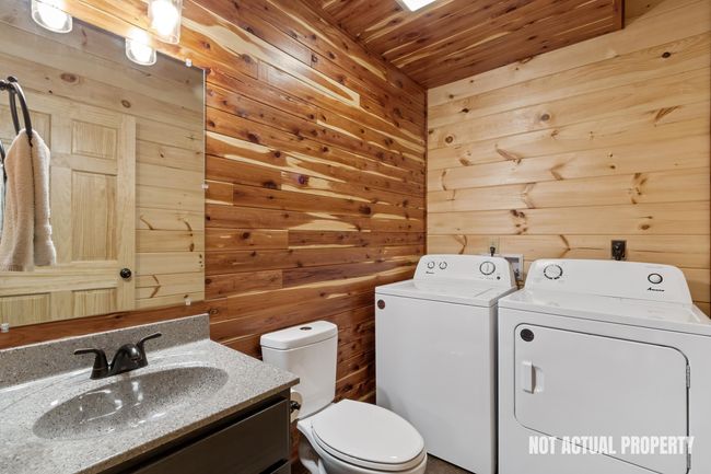 Pic to see washer and dryer placement | Image 30