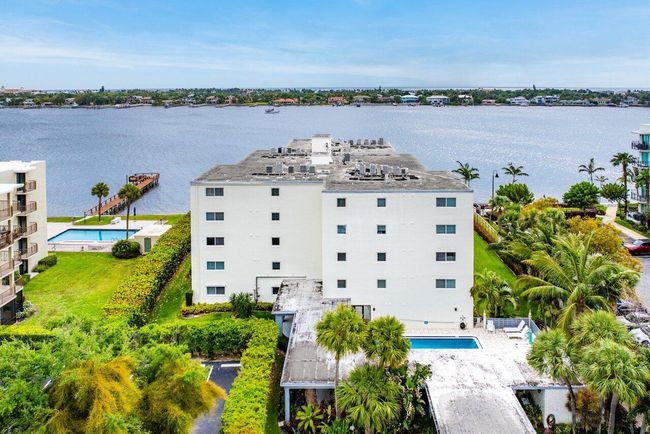 APT-304 - 1206 S Lake Dr, Condo with 2 bedrooms, 2 bathrooms and null parking in Lantana FL | Image 32