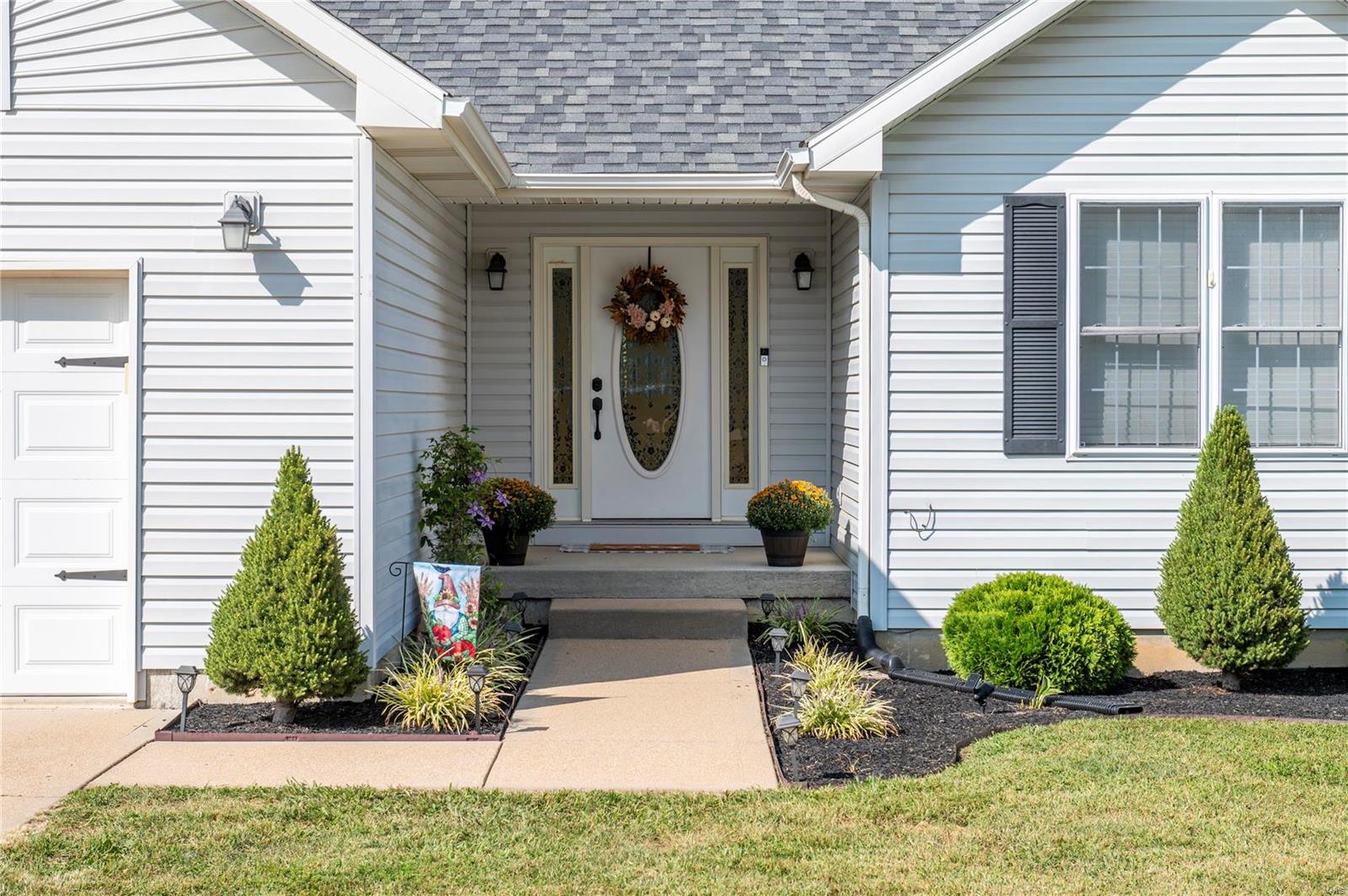 Riptide Dr, Waynesville, MO 65583