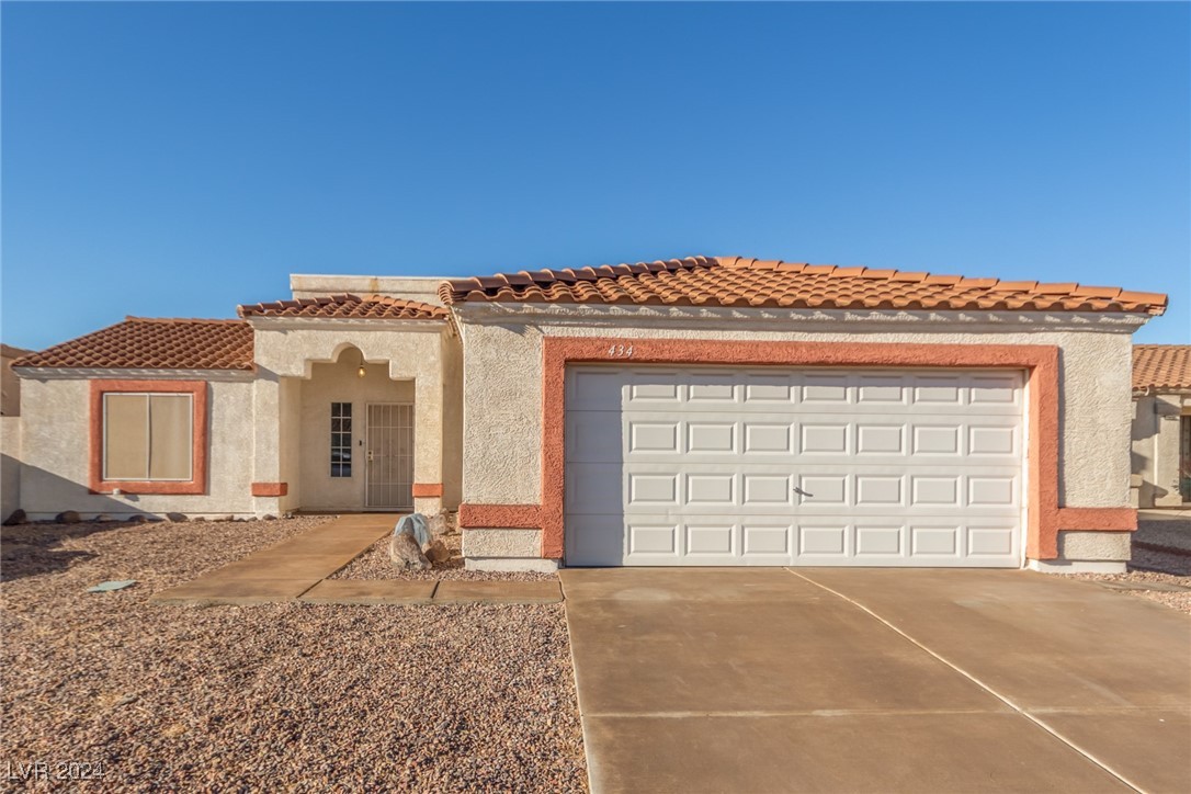 Nancy Dr, Henderson, NV 89015