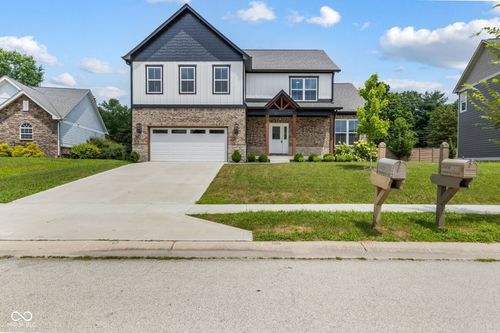18808 Cromarty Cir, Noblesville, IN, 46062-7500 | Card Image