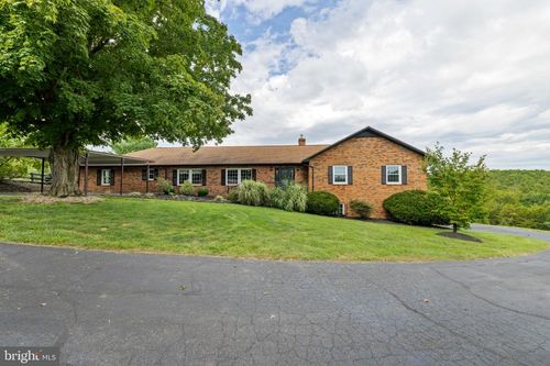 308 Stonewall Rd, WEYERS CAVE, VA, 24486-2219 | Card Image