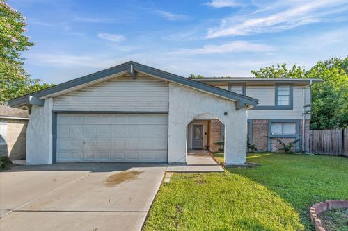 13930 New Village Ln, Sugar Land, TX, 77498-1514 | Card Image