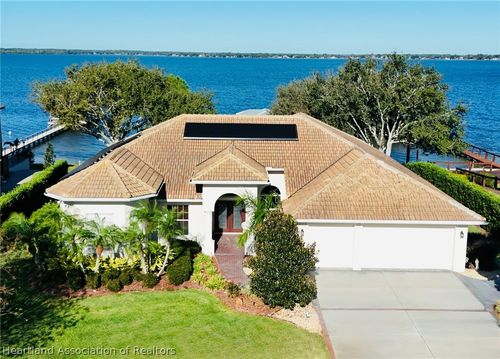 560 Sunset Pointe Dr, Lake Placid, FL, 33852-9158 | Card Image