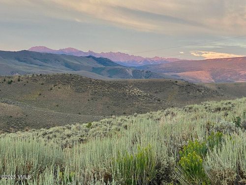 44 Tabeguache Place, Wolcott, CO, 81655 | Card Image