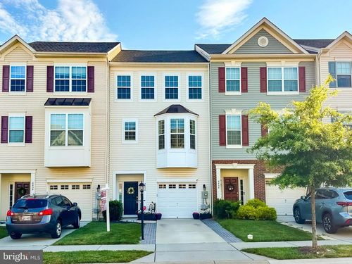 8456 Randell Ridge Rd, FREDERICK, MD, 21704-6776 | Card Image
