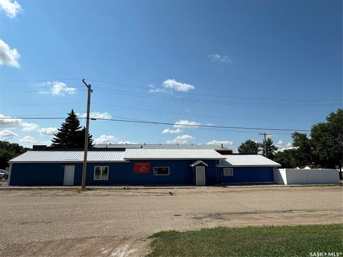 761 Central Ave, Bethune, SK, S0G0H0 | Card Image