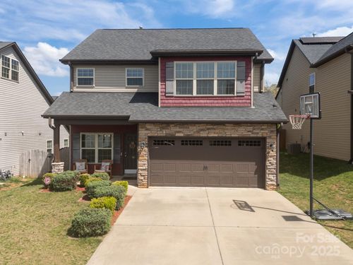 64 Mallard Run Dr, Arden, NC, 28704-0585 | Card Image