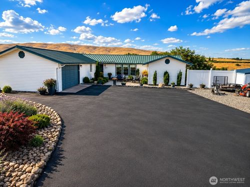 14511 Mcauley Rd, Yakima, WA, 98908-9158 | Card Image