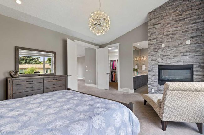 3332 Barrett Place Nw, Home with 5 bedrooms, 5 bathrooms and 6 parking in Calgary AB | Image 24