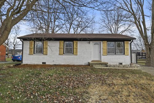 122 Pandy St, Versailles, KY, 40383-1055 | Card Image