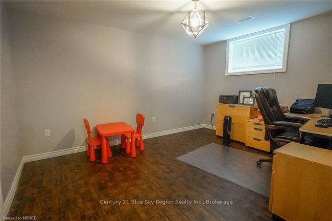 1 Christopher Crt, House other with 5 bedrooms, 2 bathrooms and 4 parking in North Bay ON | Image 46