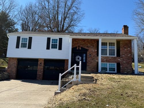 185 Grouse Dr, Elizabeth, PA, 15037-2311 | Card Image