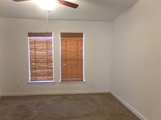 505 S Saint Andrews St, House other with 3 bedrooms, 2 bathrooms and 2 parking in Weimar TX | Image 6