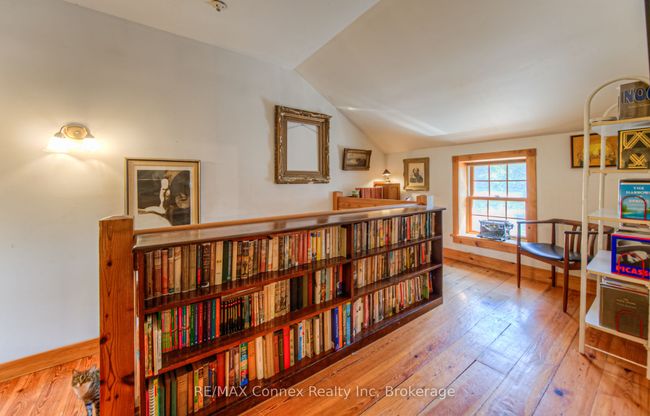 13233 5 Th Line, Home with 4 bedrooms, 5 bathrooms and 20 parking in Rockwood ON | Image 29