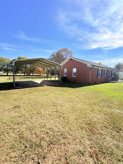 134 Womack St, Doyle, TN, 38559-1150 | Card Image