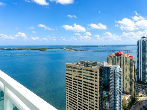 4509-950 Brickell Bay Dr, Miami, FL, 33131-3961 | Card Image