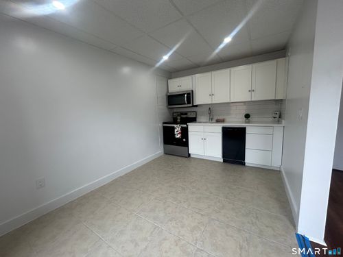 156 Garfield Ave, New London, CT, 06320-3544 | Card Image