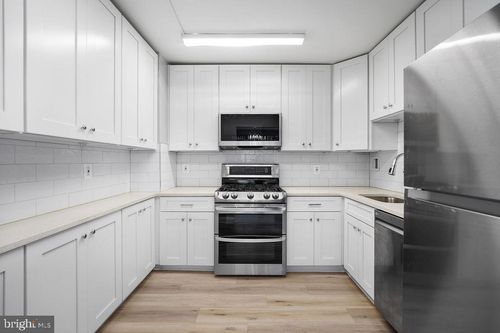 apt-307-8830 Piney Branch Rd, SILVER SPRING, MD, 20903-3512 | Card Image