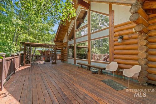 20 Red Fir Dr, Boise, ID, 83716-3120 | Card Image