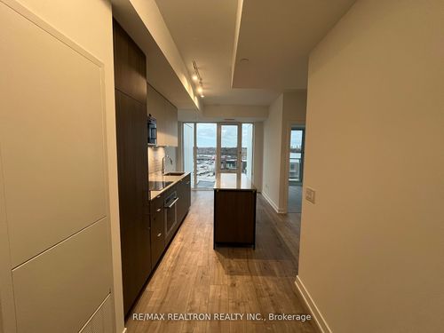 817-220 Missinnihe Way, Mississauga, ON, L5H0A9 | Card Image