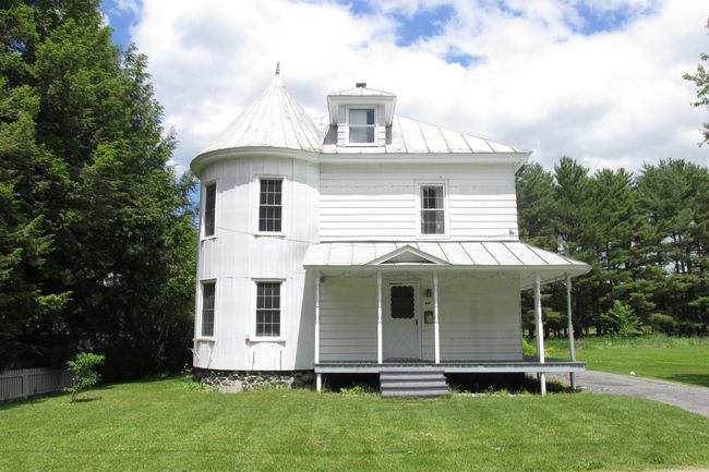64 Dewey St, House other with 4 bedrooms, 2 bathrooms and null parking in Richford VT | Image 5