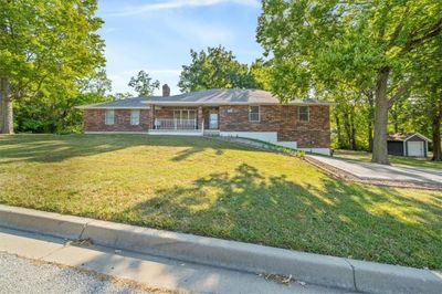 10611 N Northbrooke Drive, House other with 3 bedrooms, 3 bathrooms and null parking in Kansas City MO | Image 3