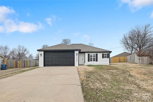 906 Sw Terry Ln, Bentonville, AR, 72712-3570 | Card Image