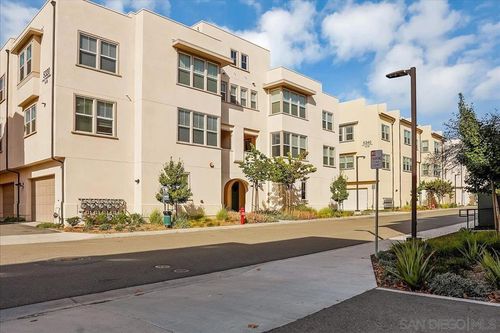 7-5320 Calle Rockfish, San Diego, CA, 92154-6385 | Card Image