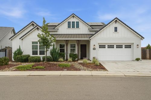 253 Manhattan Street, Manteca, CA, 95337 | Card Image
