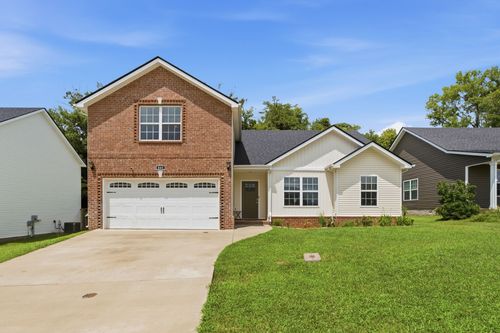 841 Lutz Ln, Clarksville, TN, 37042-3711 | Card Image