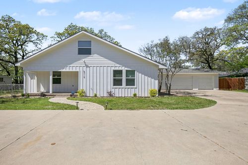 5318 Trentman Street, Fort Worth, TX, 76119 | Card Image