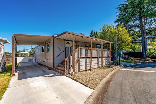 5306 Rexford Way, Santa Rosa, CA, 95403-1237 | Card Image