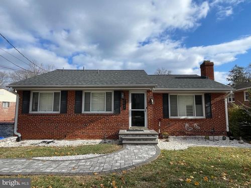 2211 Mark Ct, SILVER SPRING, MD, 20910-2328 | Card Image