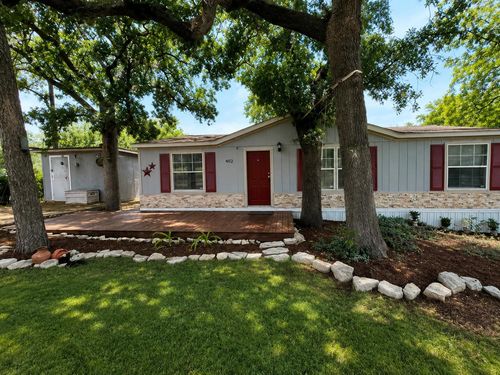 402 County Road 126a, Kingsland, TX, 78639-4196 | Card Image