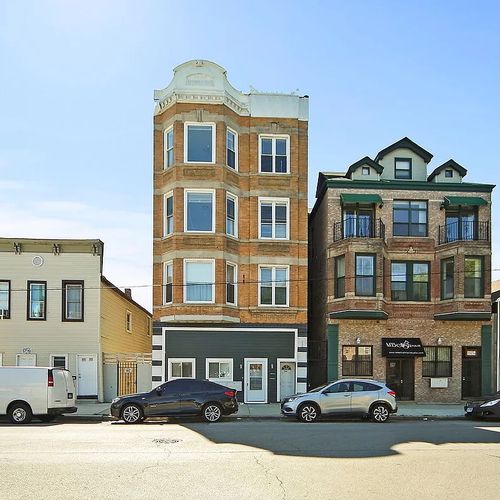 apt-3f-1946 S Racine Ave, Chicago, IL, 60608-3979 | Card Image
