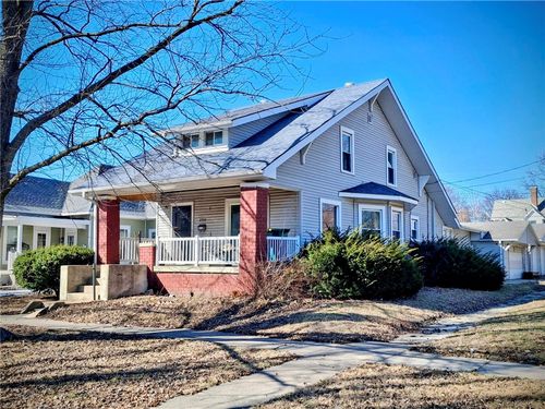 2800 Pine Ave, Mattoon, IL, 61938-3739 | Card Image