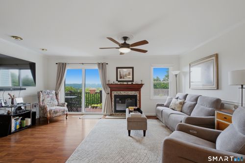 25-4-55 Mill Plain Rd, Danbury, CT, 06811-5167 | Card Image