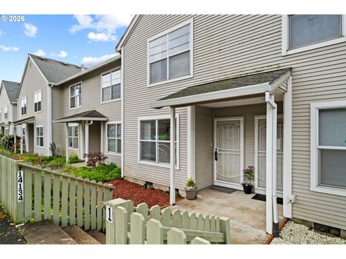 2-14134 E Burnside St, Portland, OR, 97233-2184 | Card Image