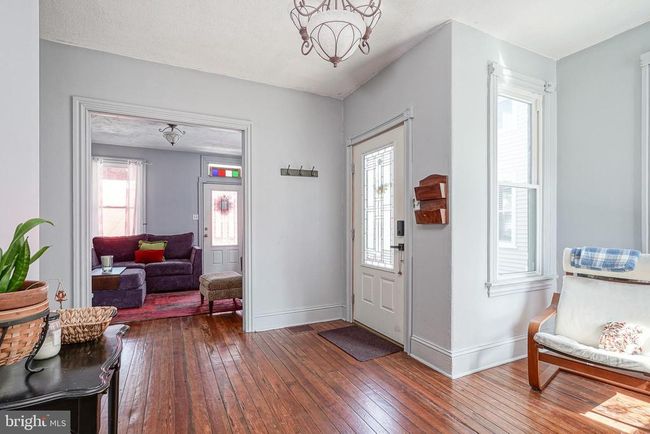 86 E 3 Rd St, Home with 2 bedrooms, 2 bathrooms and null parking in MOORESTOWN NJ | Image 7